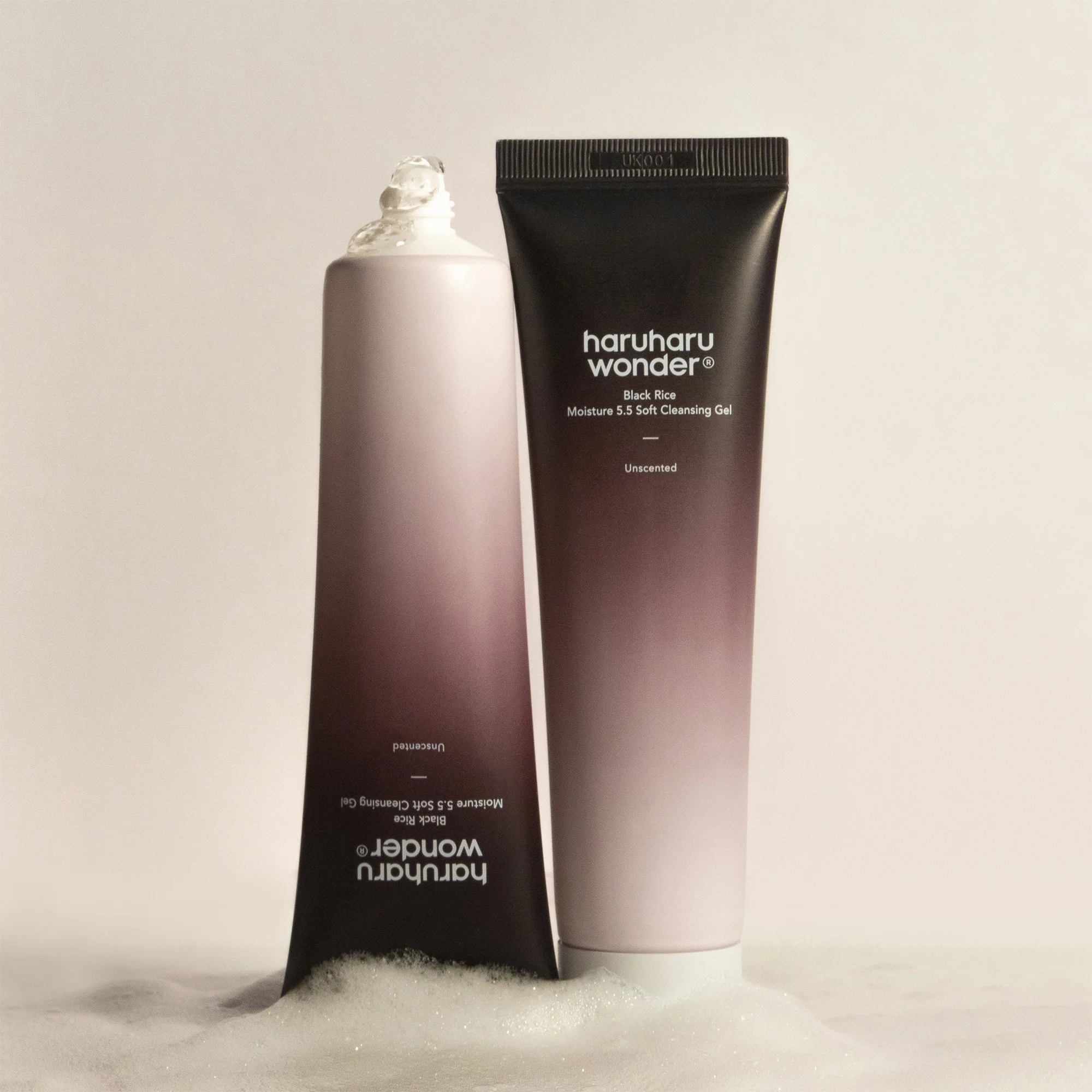 Black Rice Moisture 5.5 Soft Cleansing Gel