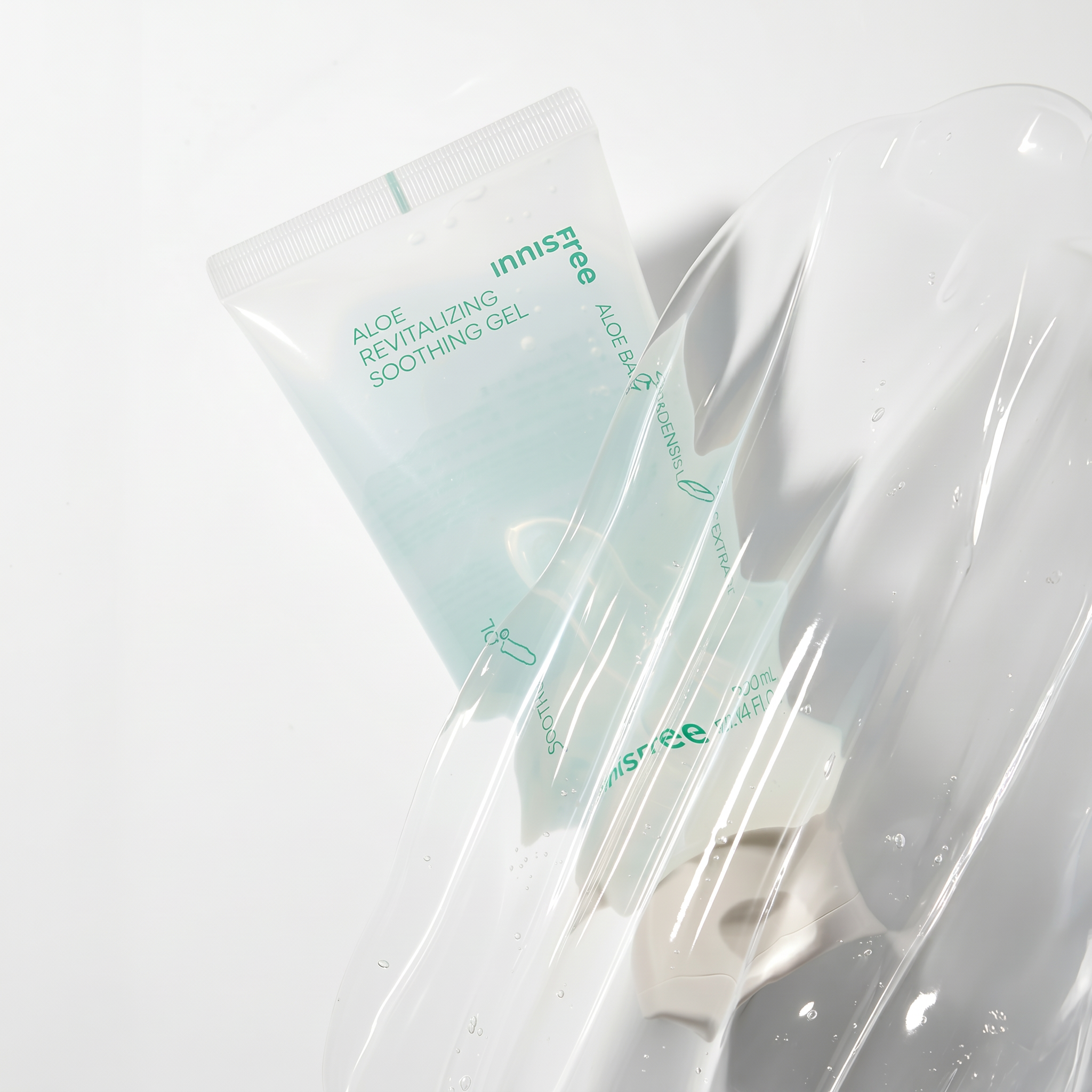Aloe Revitalizing Soothing Gel