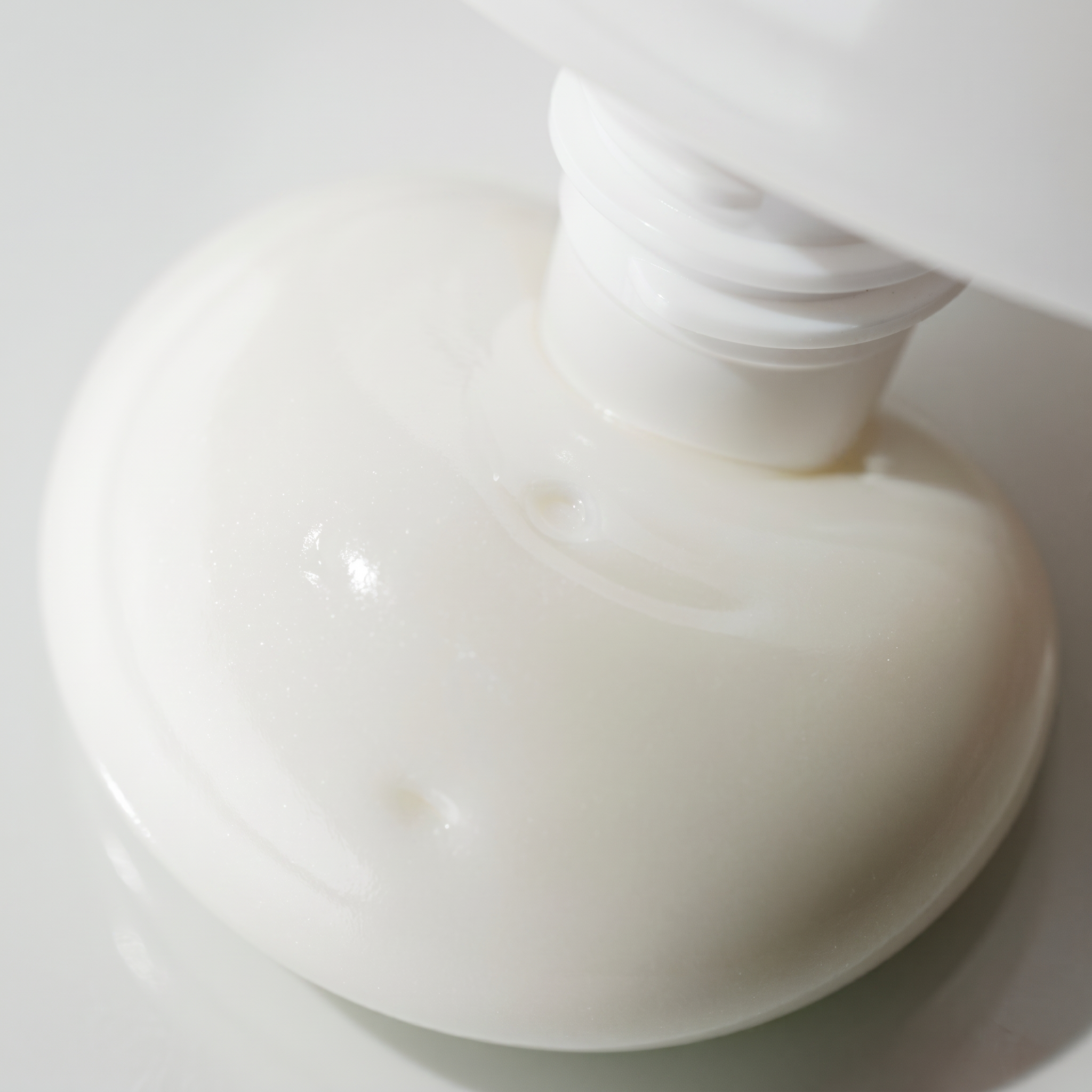 Enjoy Super Mild Sun Essence SPF50+ PA++++